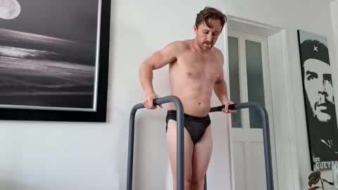 Snapshot of sirgiovanni chatting on 10-15-25, 09:09 Giovanni online show from 10-15-25, 09:09