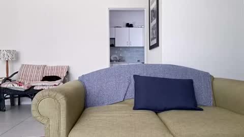 Snapshot of sirgiovanni chatting on 11-10-25, 10:25 Giovanni online show from 11-10-25, 10:25