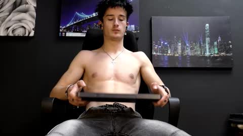 SirReedy online show from 02-09-26, 05:55