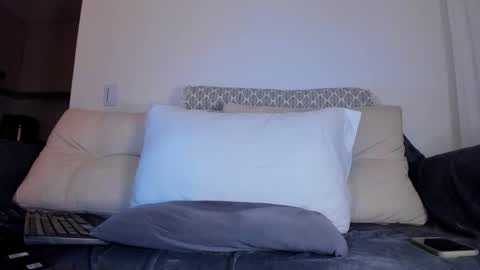 Snapshot of sirs_papi chatting on 10-30-25, 03:52 Call me papi online show from 10-30-25, 03:52