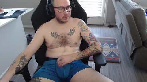 Snapshot of sirscotty831 chatting on 03-09-25, 12:42 Sir Scotty online show from 03-09-25, 12:42