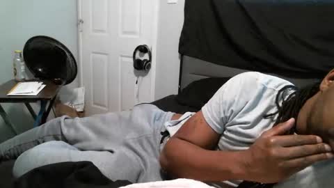 Snapshot of sirthedom chatting on 05-17-26, 02:53 sirthedom online show from 05-17-26, 02:53