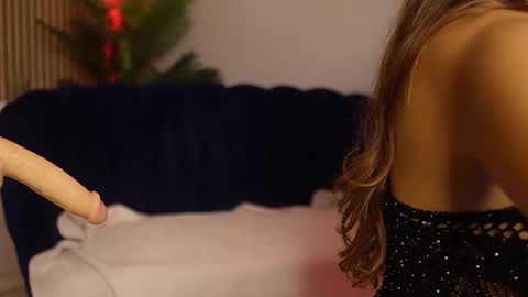 Dee online show from 11-08-25, 08:51