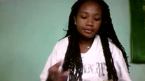 sisih567089 online show from 09-08-25, 04:17