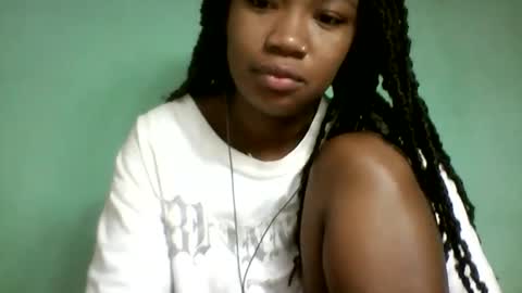 sisih567089 online show from 09-10-25, 05:18