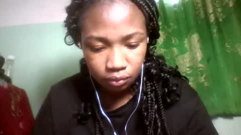 sisih567089 online show from 10-26-25, 06:52