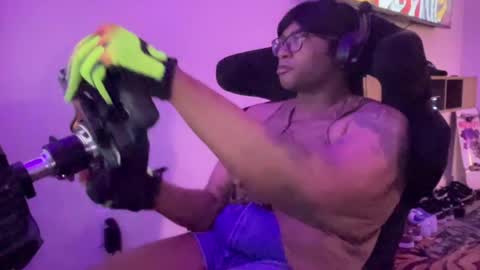 Snapshot of sissyblkgoddess858860 chatting on 04-21-26, 01:42 Sissyblkgoddess online show from 04-21-26, 01:42