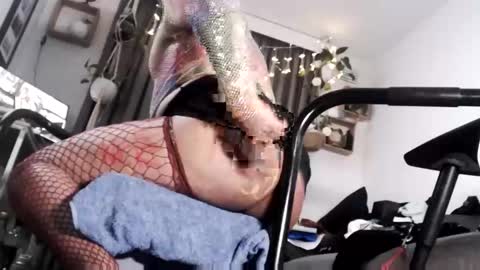 RESPONDS WELL TO ... online show from 02-03-26, 12:32