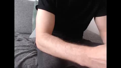 looking for older male ore female to use me sexually and be good to me ahhhhh online show from 03-19-26, 11:58