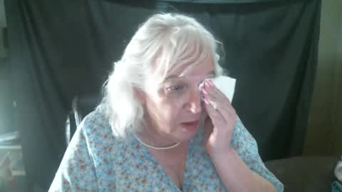 Snapshot of sissydianetx chatting on 09-10-25, 11:38 Sissy Diane online show from 09-10-25, 11:38