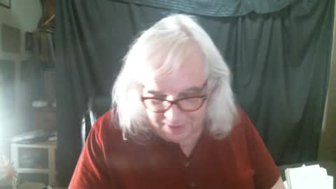 Snapshot of sissydianetx chatting on 10-20-25, 11:38 Sissy Diane online show from 10-20-25, 11:38