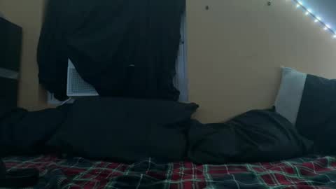 Snapshot of sissygirlrhea chatting on 11-02-25, 04:37 Rhea online show from 11-02-25, 04:37