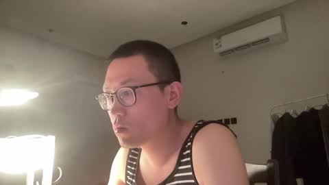 Snapshot of sissyjere chatting on 10-22-25, 05:02 sissyjere online show from 10-22-25, 05:02