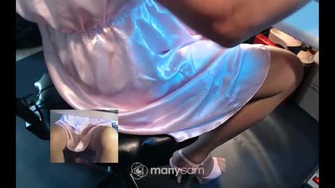 Snapshot of sissyslut6111 chatting on 09-24-25, 11:57 Sissyslut6111 online show from 09-24-25, 11:57