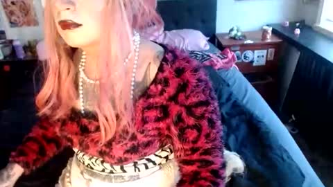 Snapshot of sissyslutliana69 chatting on 03-17-26, 12:19 sissyslutliana69 online show from 03-17-26, 12:19