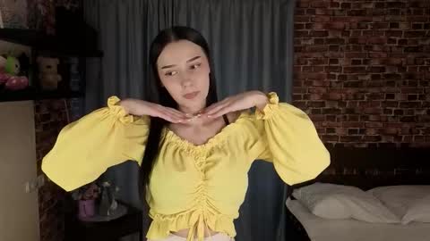 Lilly online show from 03-18-26, 12:08