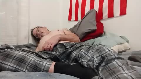 Snapshot of six_will_do chatting on 12-16-24, 05:17 Jimmy B online show from 12-16-24, 05:17