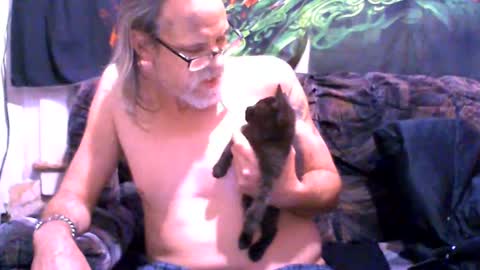 Snapshot of six_will_do chatting on 01-03-25, 06:22 Jimmy B online show from 01-03-25, 06:22