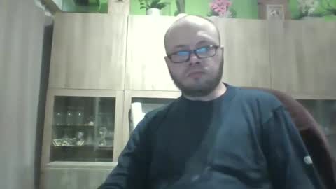 Snapshot of sixten113 chatting on 04-07-26, 05:30 sixten113 online show from 04-07-26, 05:30