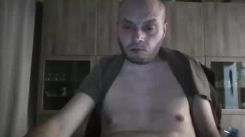 Snapshot of sixten113 chatting on 04-13-26, 05:07 sixten113 online show from 04-13-26, 05:07