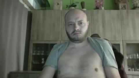 Snapshot of sixten113 chatting on 04-24-26, 06:49 sixten113 online show from 04-24-26, 06:49
