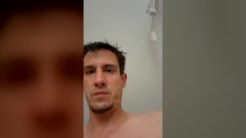 Snapshot of sixthi86 chatting on 06-12-26, 01:21 sixthi86 online show from 06-12-26, 01:21