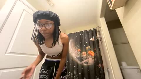 SiyAfterDark online show from 09-15-25, 03:12