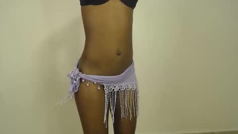 Snapshot of sizzly_ass chatting on 05-12-26, 11:18 sizzly_ass online show from 05-12-26, 11:18