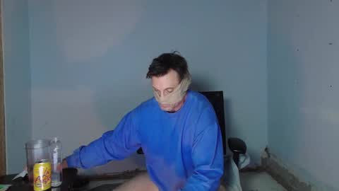 Snapshot of sizzzlenomics chatting on 12-26-24, 01:07 SIZZZLENOMICS online show from 12-26-24, 01:07