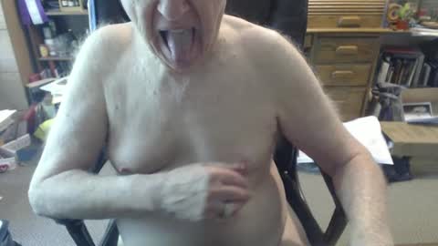 sjbottomboi online show from 09-22-25, 05:04