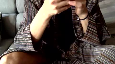Snapshot of sk1nnybutth1ck chatting on 12-19-24, 11:39 Faroukh online show from 12-19-24, 11:39