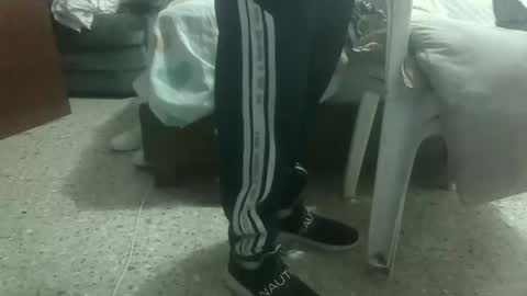 skanky_little_dolls online show from 10-04-25, 11:41