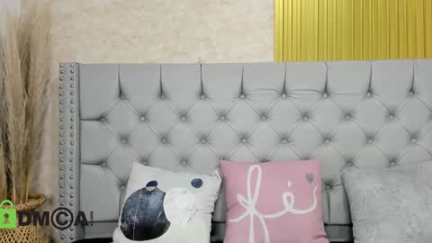 Skarlet online show from 10-01-25, 05:52