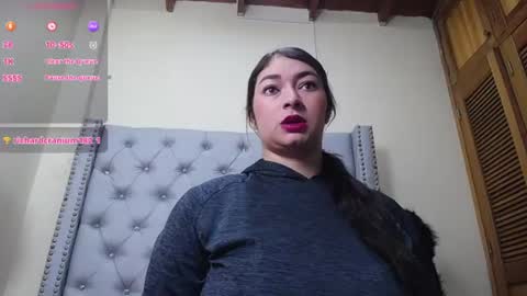 Snapshot of skarlett_36 chatting on 06-11-26, 12:03 skarlett_36 online show from 06-11-26, 12:03