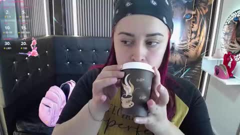 skarlett  online show from 09-18-25, 12:18