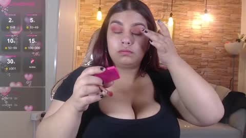 Skarlet online show from 02-19-25, 01:06