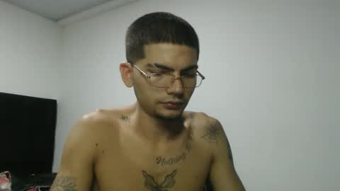 E R O S online show from 02-06-26, 03:44