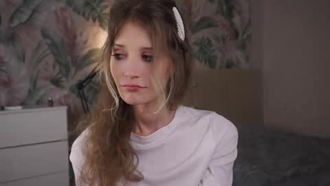 Emily online show from 02-21-25, 10:48
