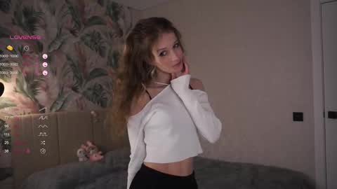 Emily online show from 03-04-25, 10:16