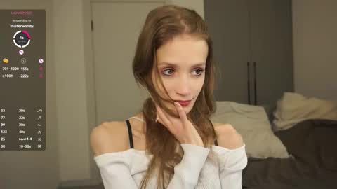 Emily online show from 09-12-25, 04:29