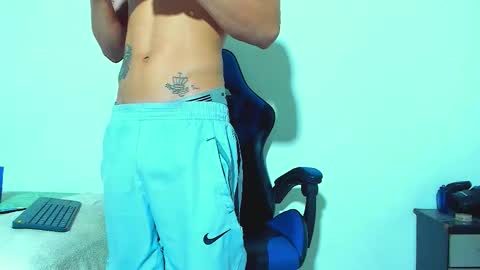 skinny marked online show from 11-19-25, 04:40