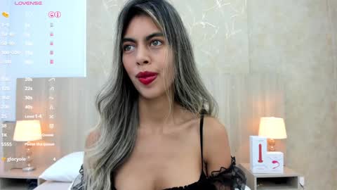 Noa online show from 12-06-24, 11:33