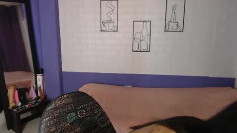 Snapshot of skinny_yizz chatting on 04-19-26, 10:34 Only Pvt online show from 04-19-26, 10:34
