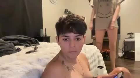 Snapshot of skinnyangel21 chatting on 11-30-25, 10:47 skinnyangel21 online show from 11-30-25, 10:47