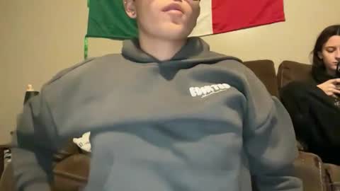 Snapshot of skinnyangel21 chatting on 02-08-26, 01:42 skinnyangel21 online show from 02-08-26, 01:42