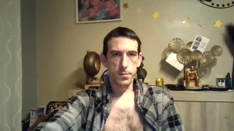 Snapshot of skinnybigcock2 chatting on 01-13-25, 04:18 SkinnyBigCock2 online show from 01-13-25, 04:18