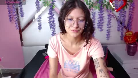  SKINNYHORNY   online show from 01-31-25, 10:42