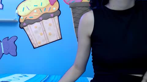 Snapshot of skinnykalitzo18 chatting on 09-20-25, 07:53 skinny online show from 09-20-25, 07:53