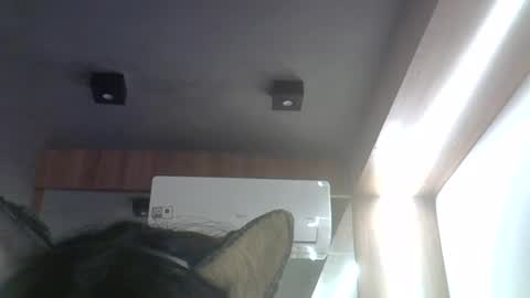 skinnykittencam online show from 07-19-26, 02:10