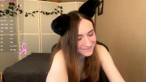 Lola online show from 09-09-25, 06:35